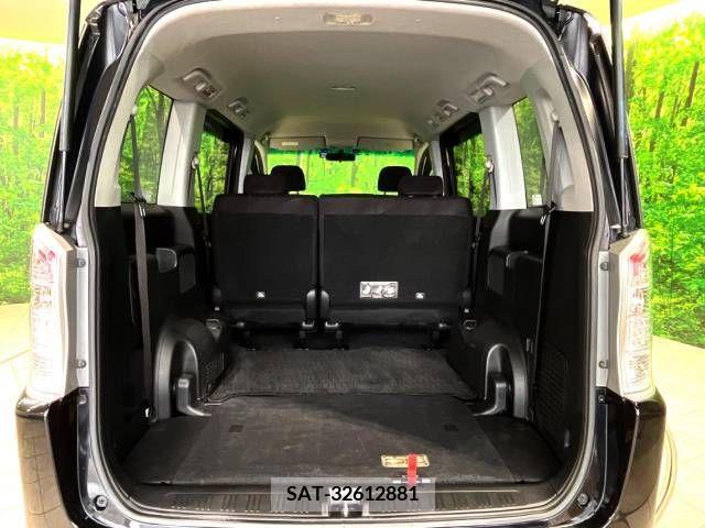 Honda STEP WGN 2010-01 286225-12