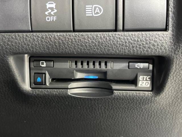 Toyota HARRIER 2020-07 194872-6