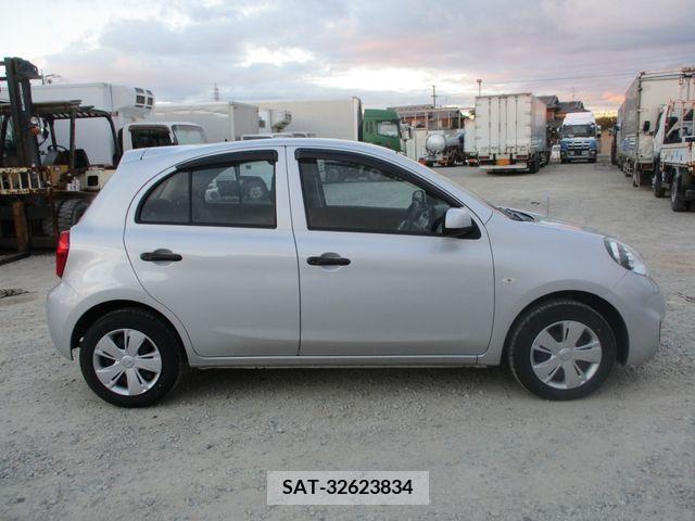 Nissan MARCH 2017-03 207737-7