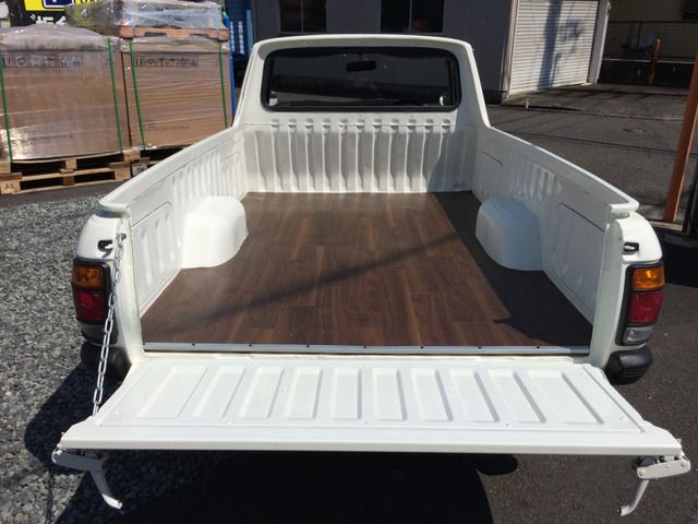 Nissan SUNNY TRUCK 1992-08 3507-7