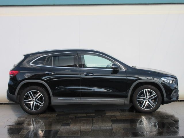 Mercedes Benz GLA-CLASS 2020-10 23084-4