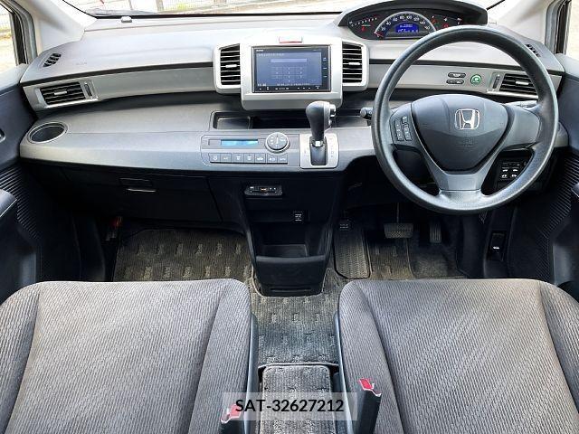 Honda FREED 2015-03 270523-1