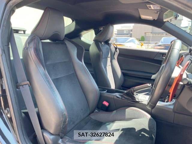Toyota 86 2016-05 266745-8
