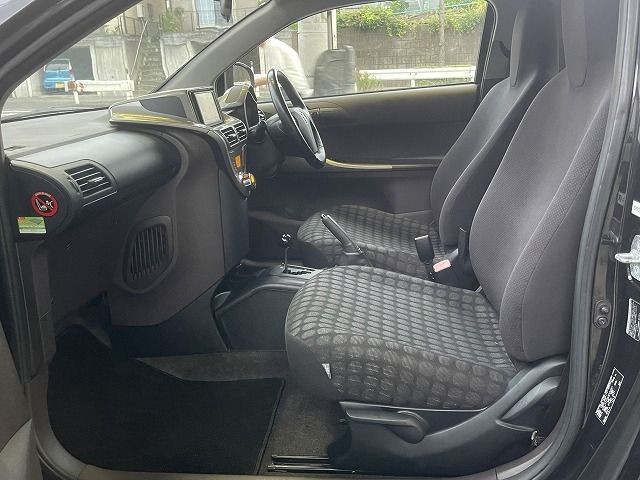 Toyota IQ 2009-01 5407-16