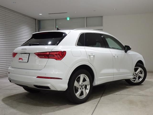 Audi Q3 2021-05 10218-1
