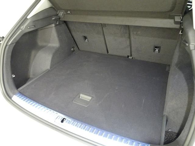 Audi Q3 2021-05 10218-16