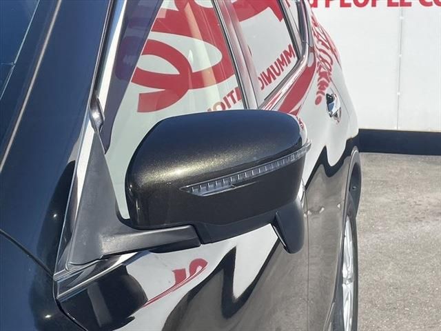 Nissan X-TRAIL 2018-10 17747-12