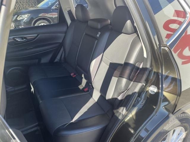 Nissan X-TRAIL 2018-10 17747-22