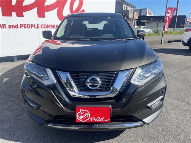 Nissan X-TRAIL 2018-10 17747-1