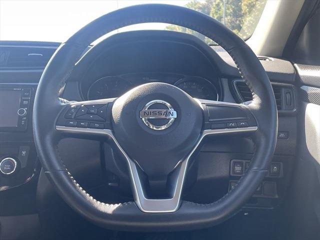 Nissan X-TRAIL 2018-10 17747-24