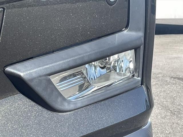 Nissan X-TRAIL 2018-10 17747-10