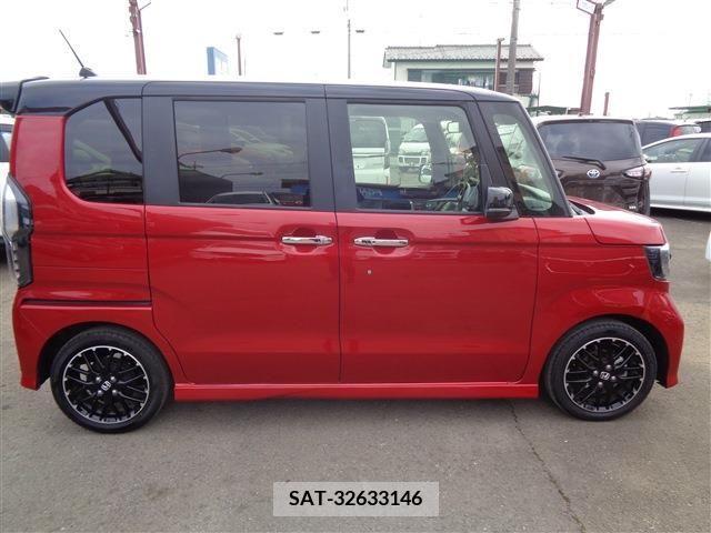 Honda N BOX CUSTOM 2023-01 250896-2