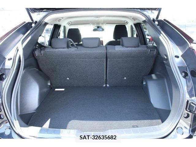 Mitsubishi ECLIPSE CROSS 2023-10 359507-16