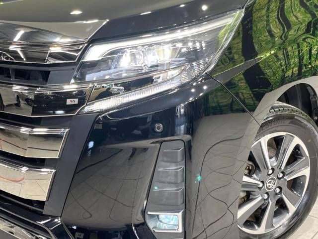Toyota NOAH 2018-01 22126-13
