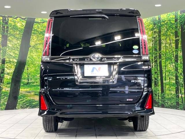 Toyota NOAH 2018-01 22126-16