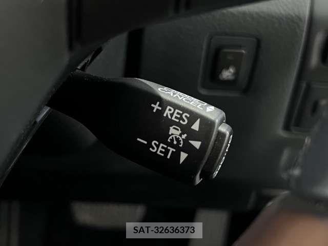 Lexus LS 2014-04 316836-17