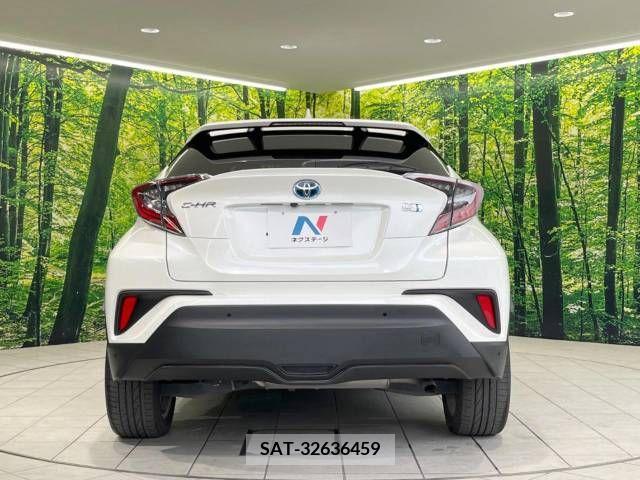 Toyota C-HR 2016-12 264202-15