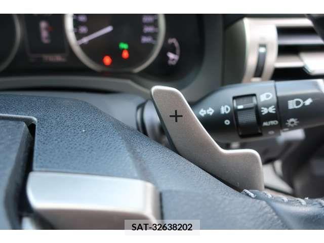 Lexus IS 2013-11 297899-13