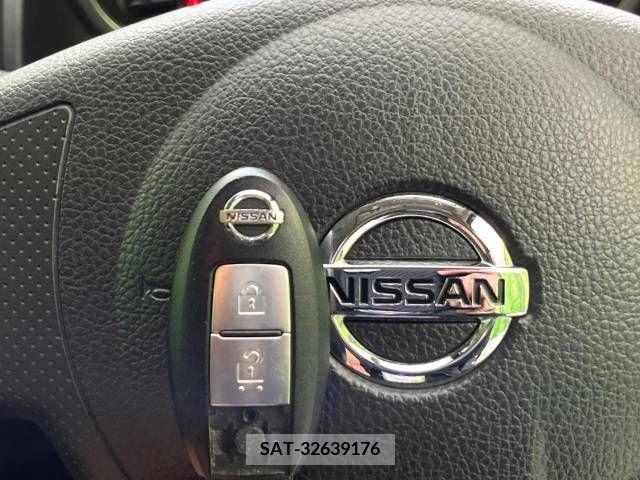 Nissan NOTE 2009-11 252686-6