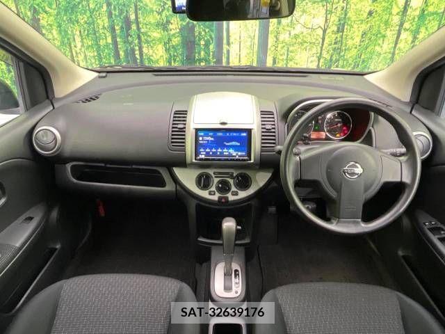 Nissan NOTE 2009-11 252686-1