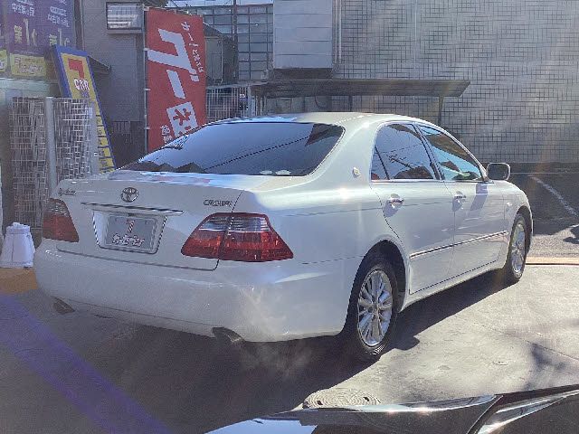 Toyota CROWN SEDAN 2005-10 28781-2