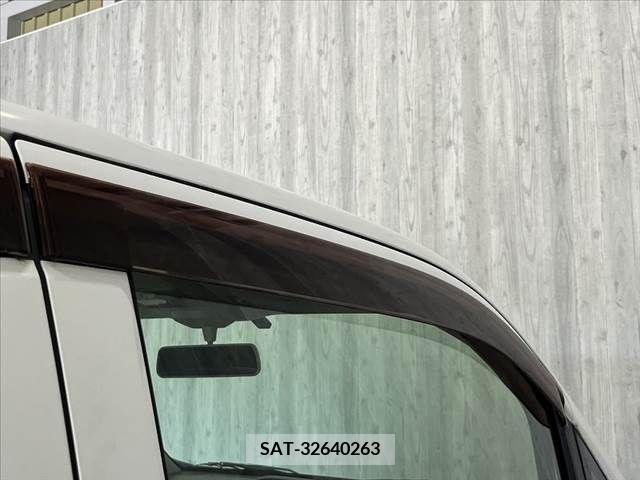 Mazda FLAIR 2017-05 325256-19