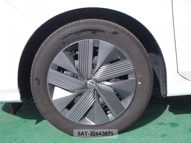 Nissan NOTE 2022-04 210238-6