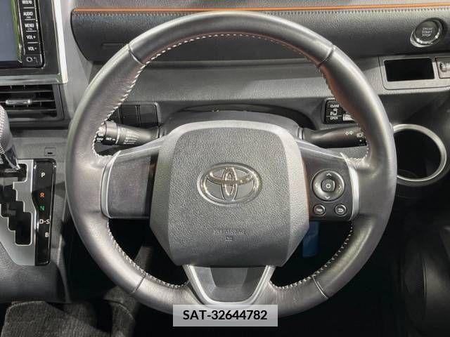 Toyota SIENTA 2016-08 351132-11