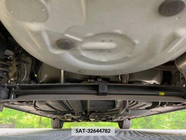 Toyota SIENTA 2016-08 351132-19