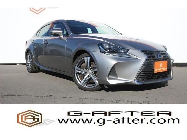 Lexus IS 2017-07 183653-0