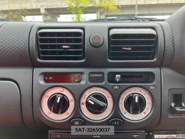 Toyota MR-S 2003-01 278390-8