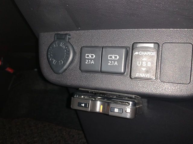 Daihatsu MIRA 2018-10 184122-25