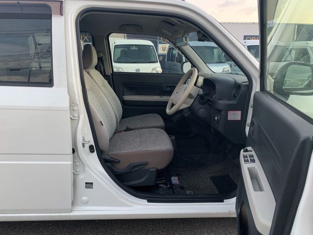 Daihatsu MIRA 2018-10 184122-20