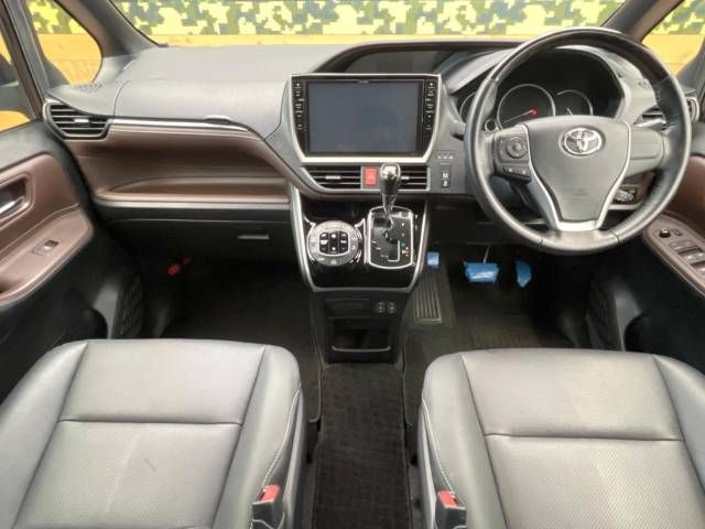 Toyota ESQUIRE 2015-01 191140-1