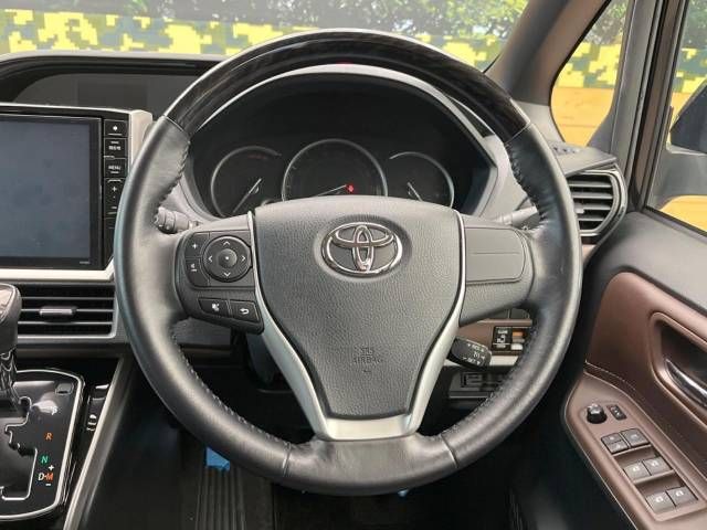 Toyota ESQUIRE 2015-01 191140-15