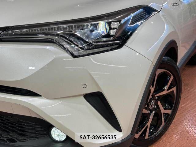 Toyota C-HR 2017-03 322973-14