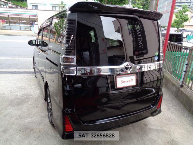 Toyota VOXY 2018-12 321634-3