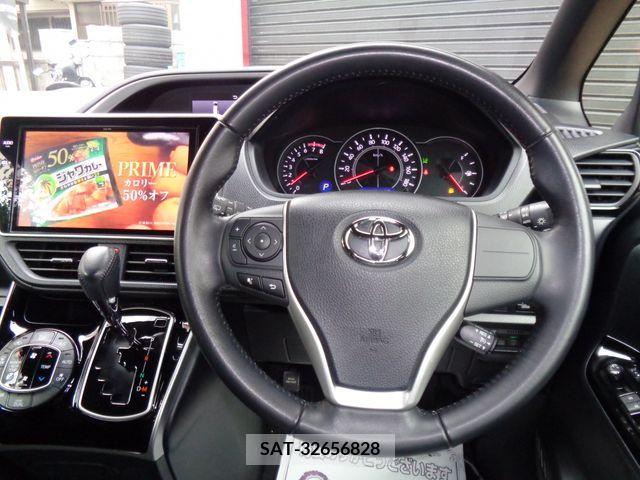 Toyota VOXY 2018-12 321634-2