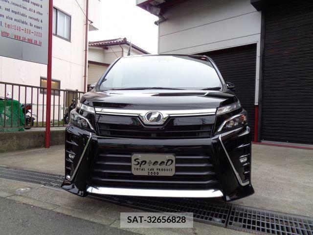 Toyota VOXY 2018-12 321634-1