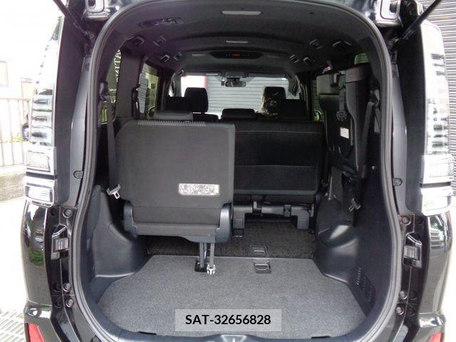 Toyota VOXY 2018-12 321634-10