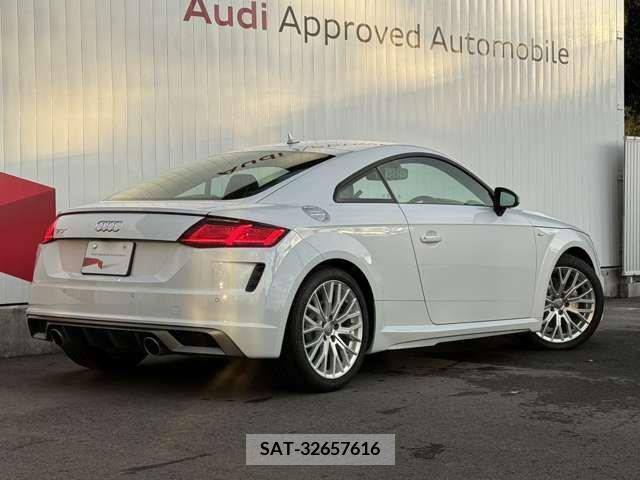 Audi TT 2021-08 219651-1