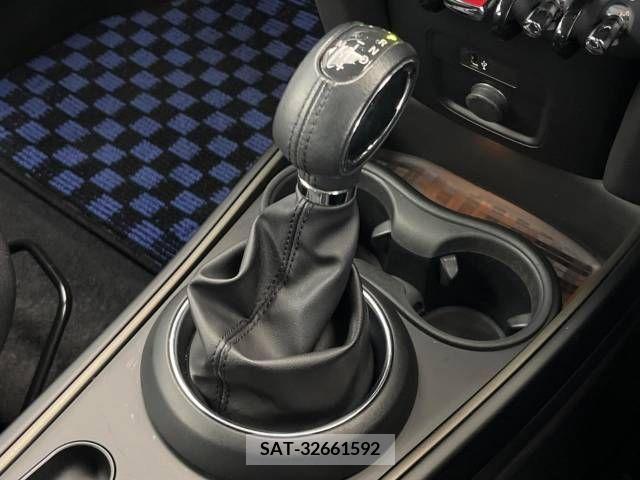 Bmw MINI 2020-01 211512-17
