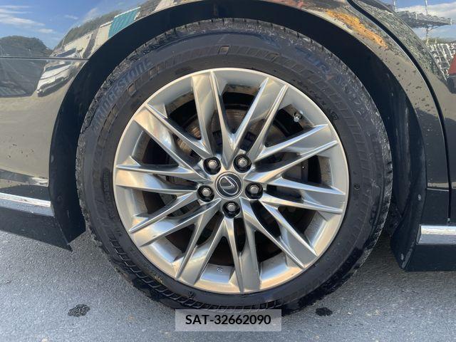 Lexus LS 2018-12 256147-10