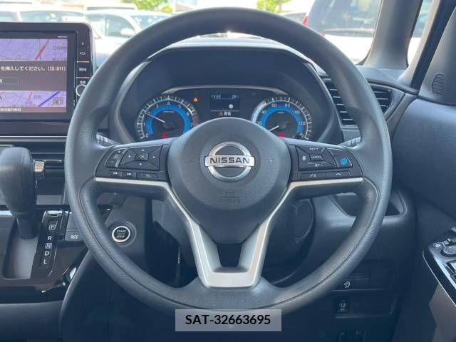 Nissan ROOX 2020-06 324112-11