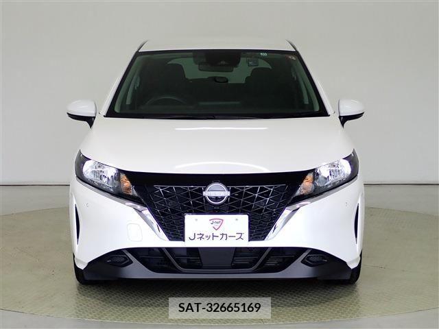 Nissan NOTE 2022-11 380884-4