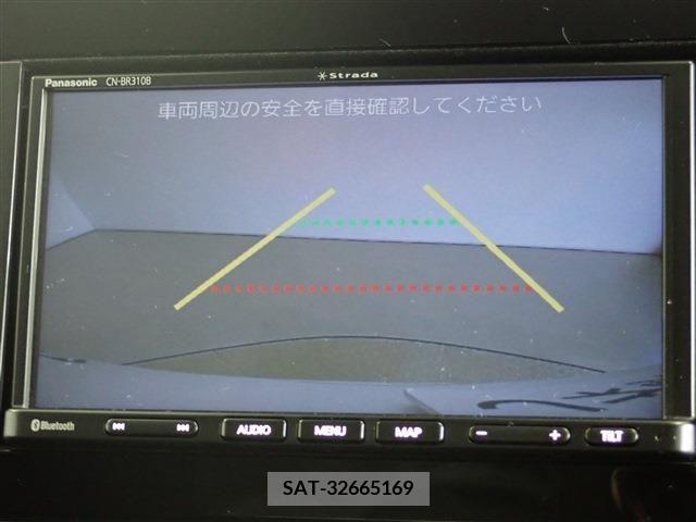 Nissan NOTE 2022-11 380884-11