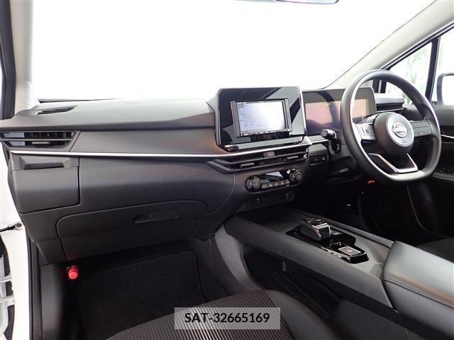Nissan NOTE 2022-11 380884-27