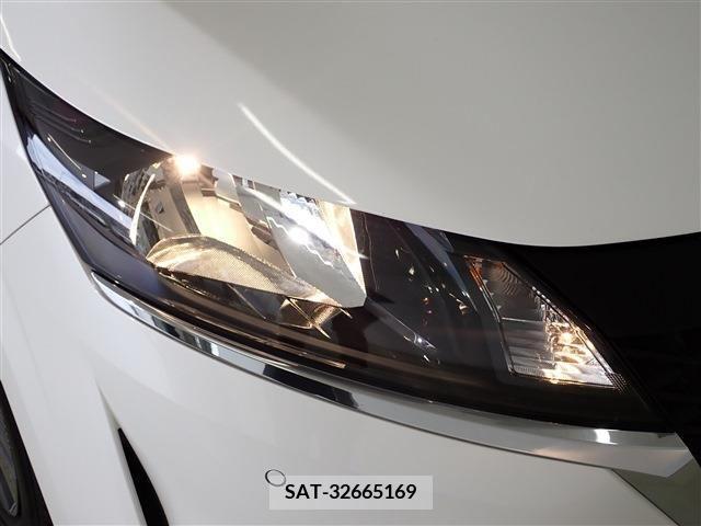 Nissan NOTE 2022-11 380884-8