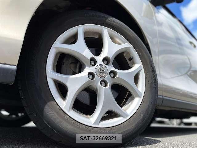 Toyota ESTIMA 2007-07 268724-3