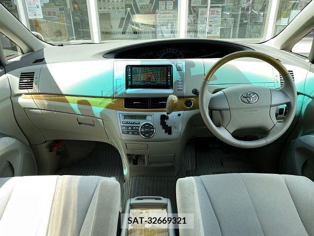 Toyota ESTIMA 2007-07 268724-1